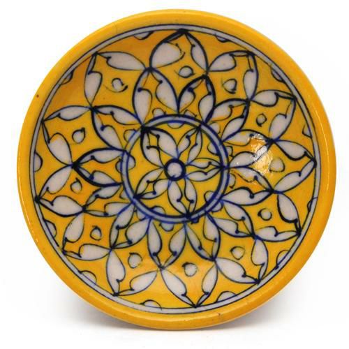 Plates-5” | White Leaves on Yellow Base Plate 5 Plates Plates-5''