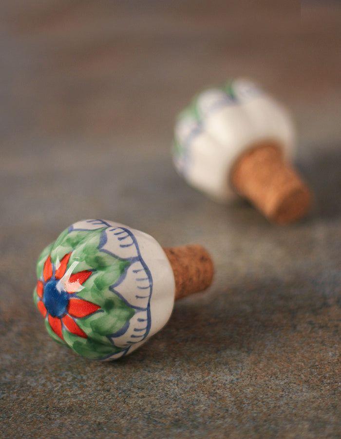 Wine Bottle Stoppers | Antique Red And Green Flower Print Ceramic Wine Bottle Stopper (Sold In Set of 2) Cabinet Knobs Wine Bottle Stoppers